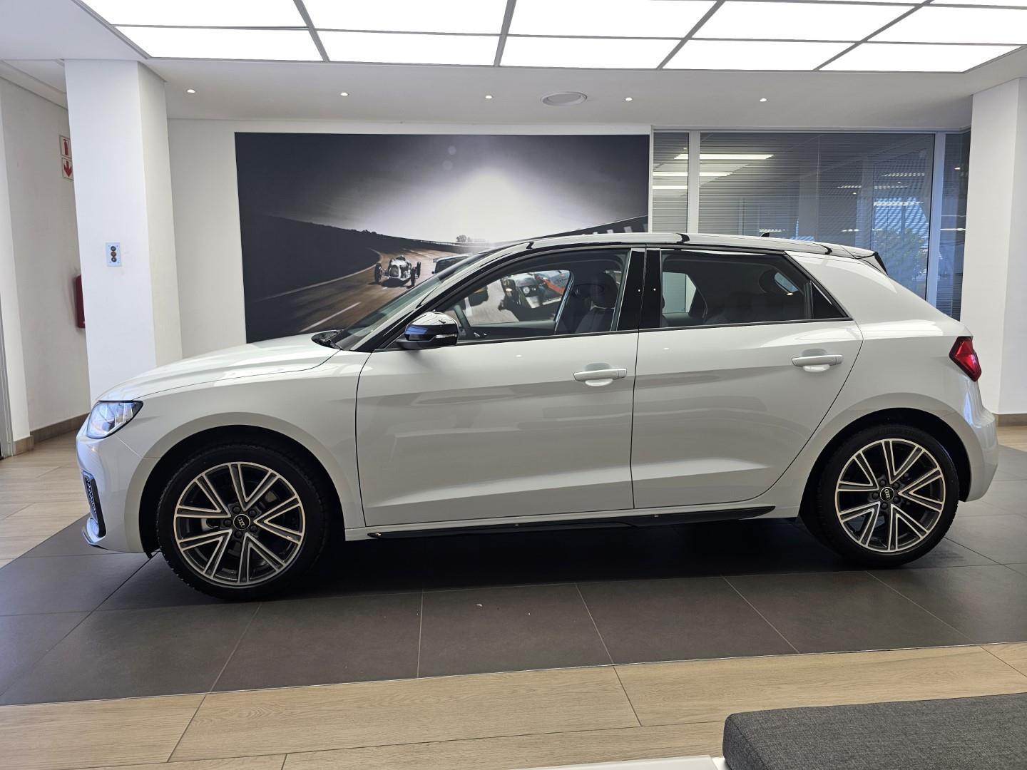 Audi A1 Sportback 30TFSI Advanced Docrat Group