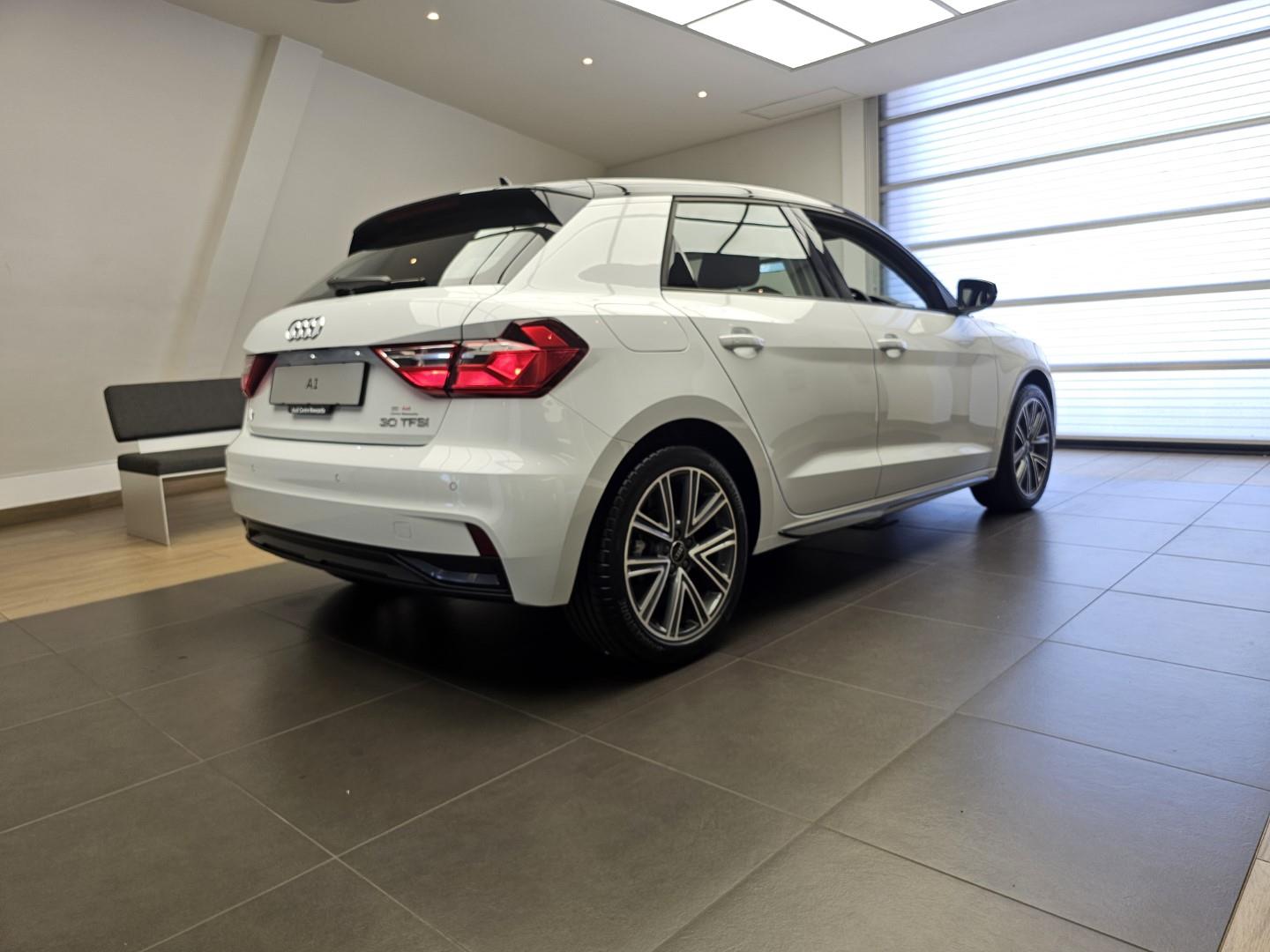 Audi A1 Sportback 30TFSI Advanced Docrat Group