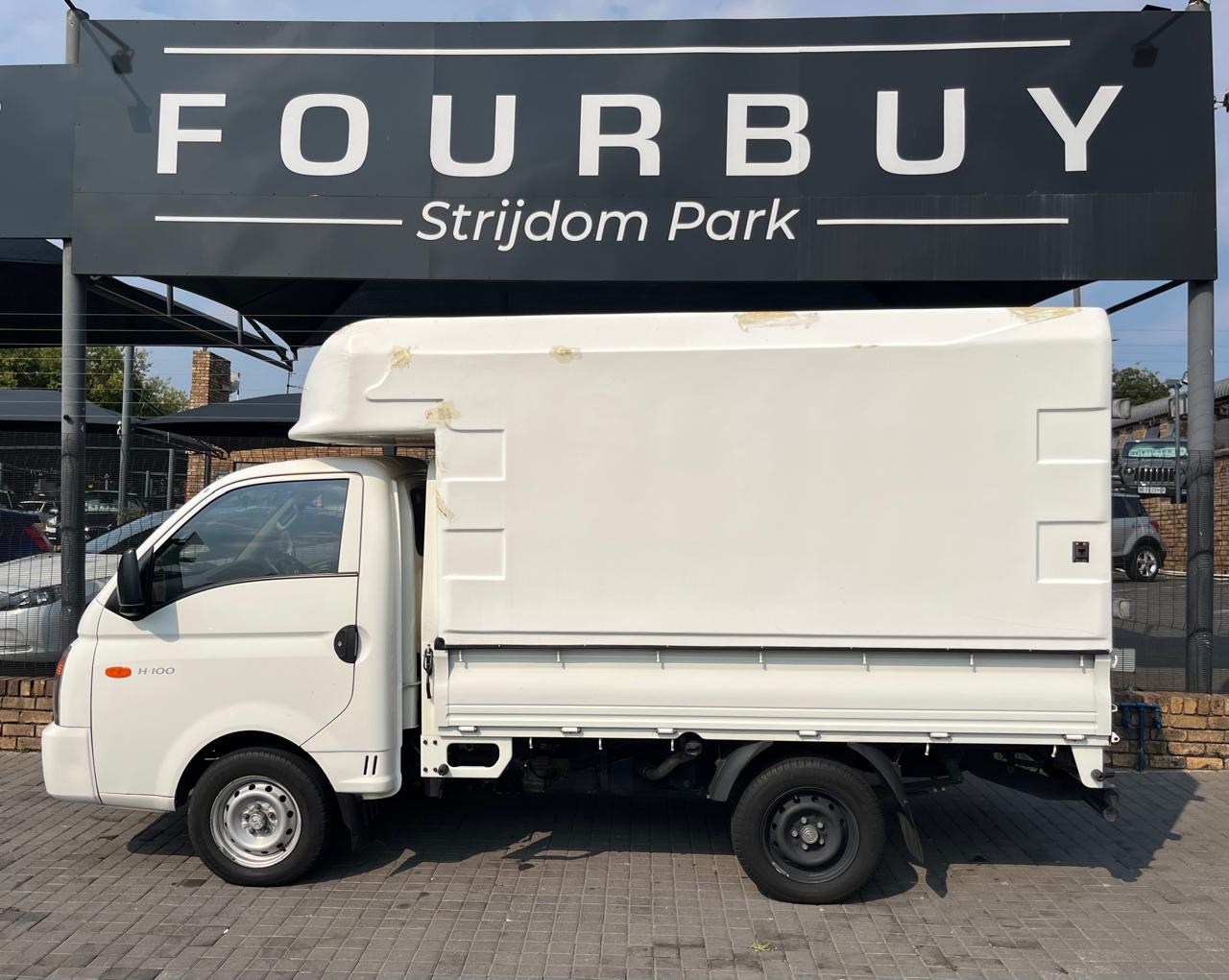 Hyundai H-100 Bakkie 2.6D Deck (Aircon) Fourbuy Strijdompark