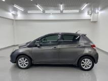 Toyota Yaris 5-Door 1.3 XR Auto Addicts
