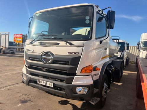 2019 Hino 28-360 12000L vacuum tanker with a New Jurop 45 vacuum pump for sale