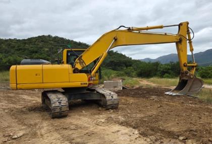 Komatsu PC200 Africaplant.com