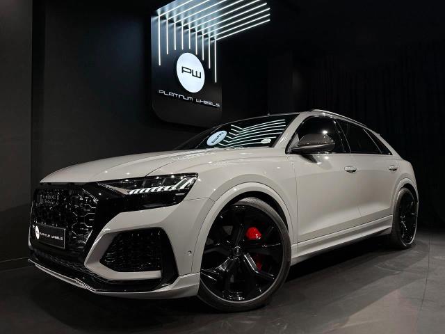 Audi RSQ8 Quattro Platinum Wheels