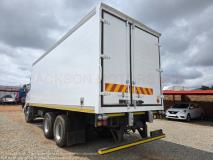 Nissan UD QUON CW26-490, 6X4, MANUAL, FITTED WITH 7.400 METRE LONG REFRIGERATED BODY PAIRED WITH THERMOKING UNIT, +/-426 000KM'S Jackson Motors JHB