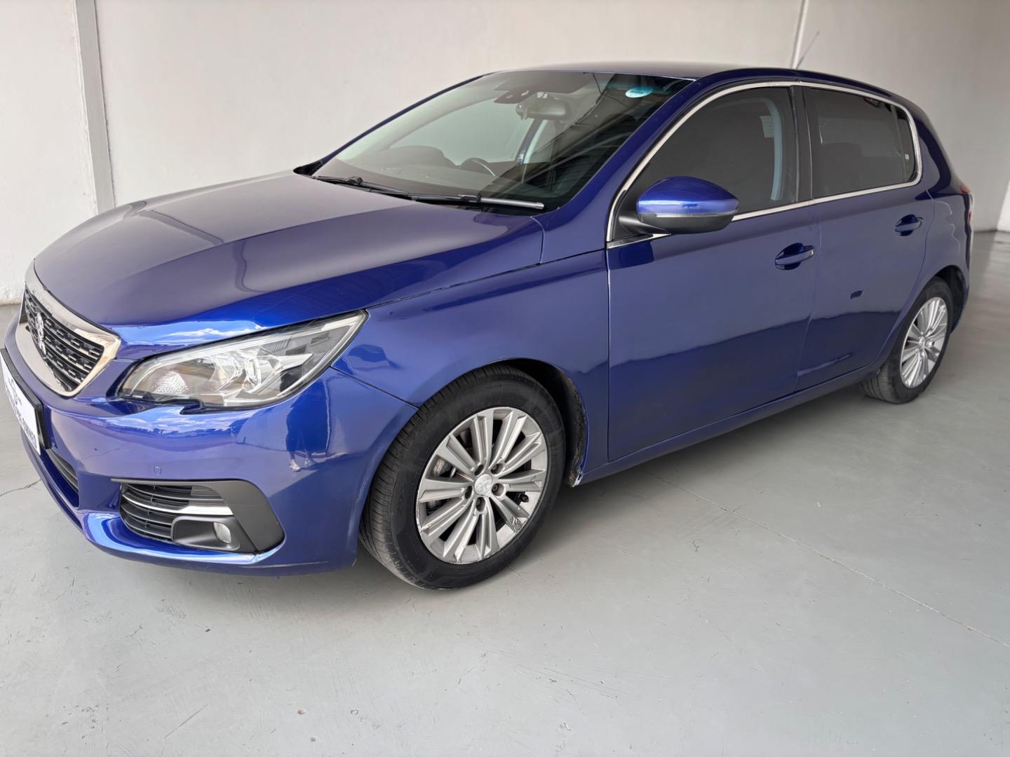 Peugeot 308 1.2T Allure Brian Motorland