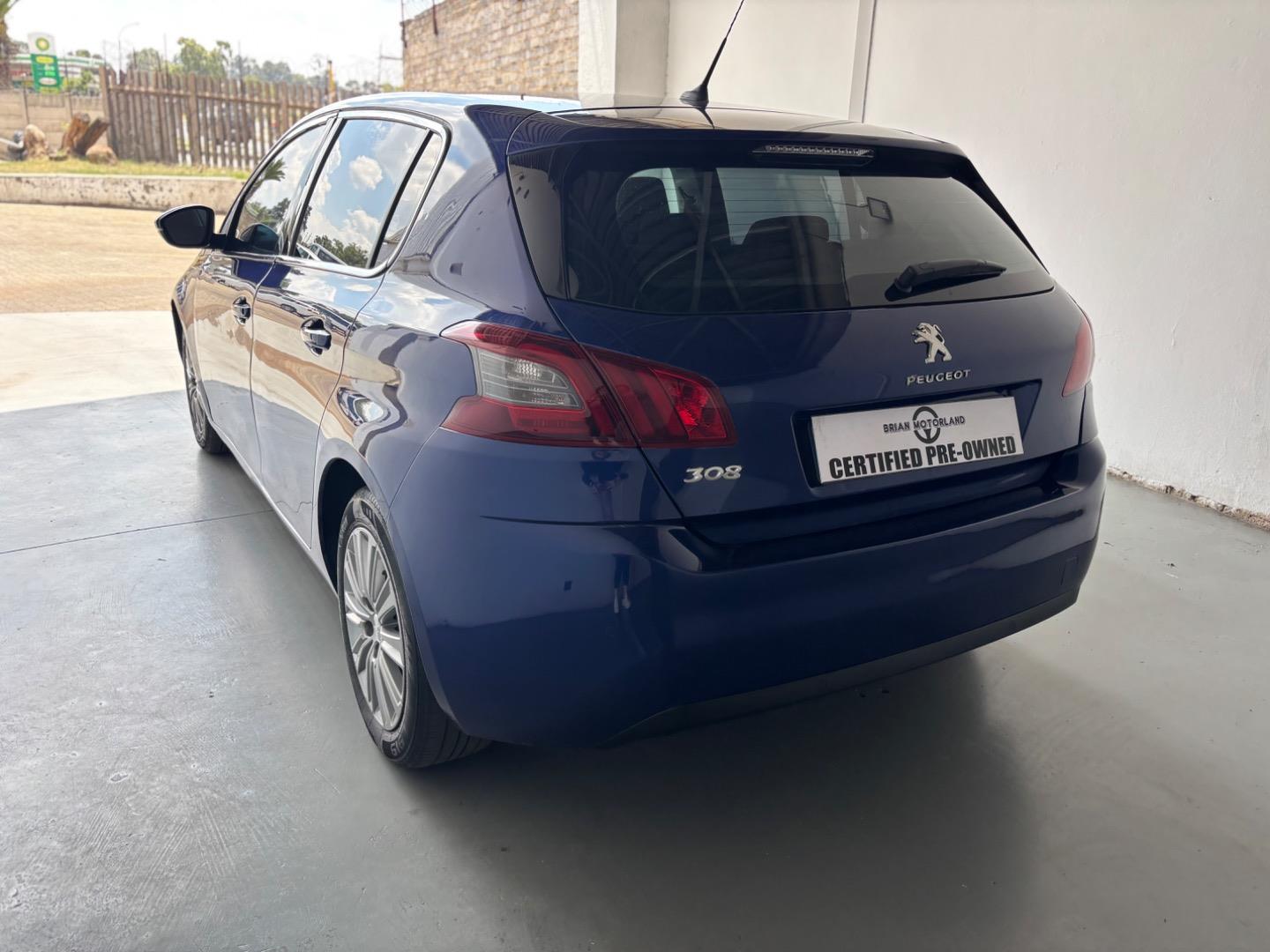 Peugeot 308 1.2T Allure Brian Motorland