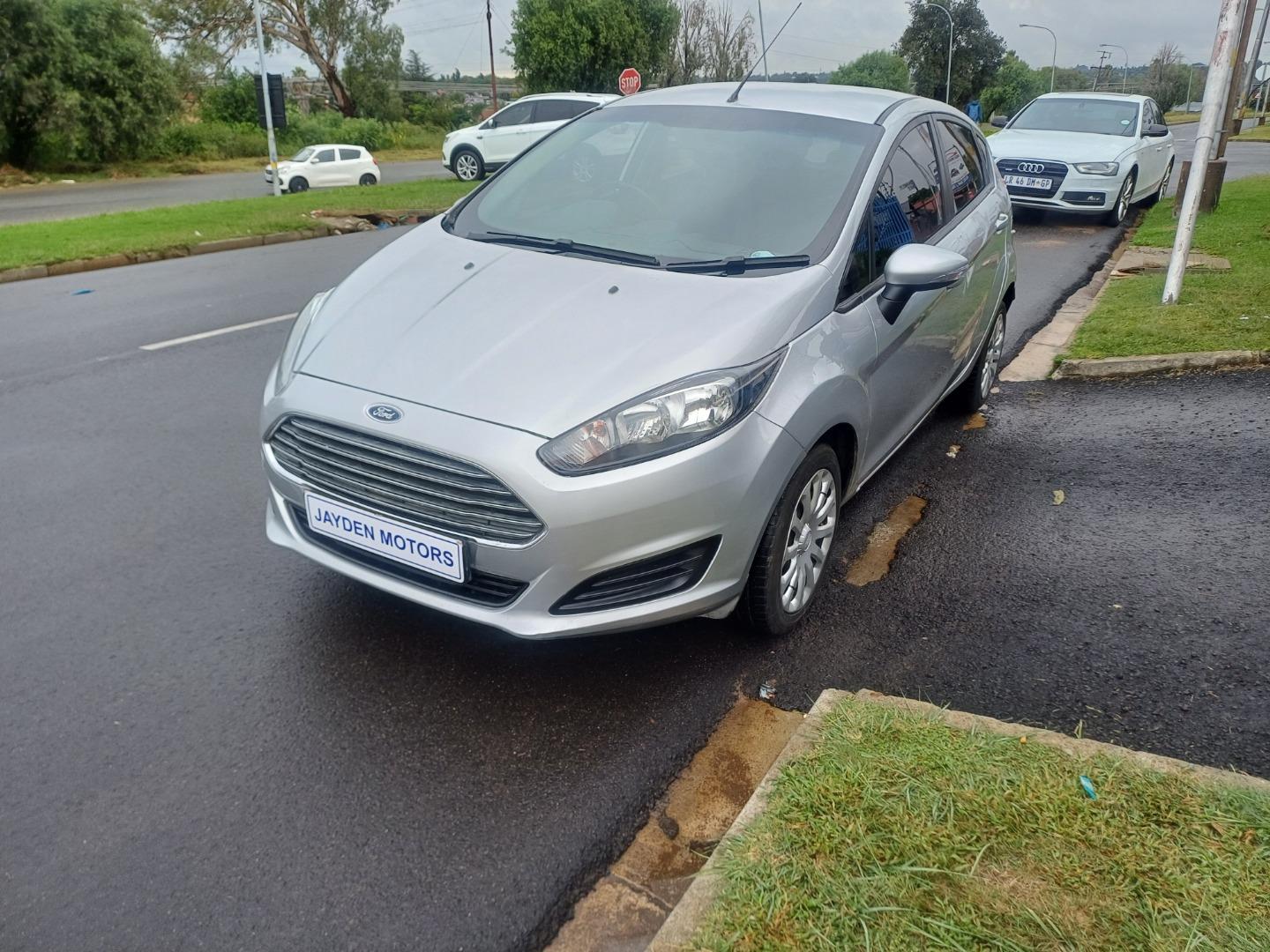 Ford Fiesta 5-door 1.4 Ambiente Jayden Motors