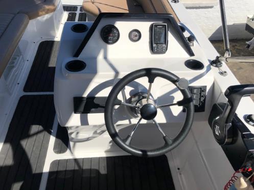 5M Spitfire Pontoon Boat with 80HP Suzuki Four Stroke  for sale