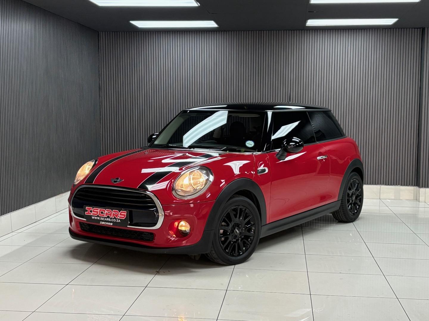 2017 MINI Hatch Cooper