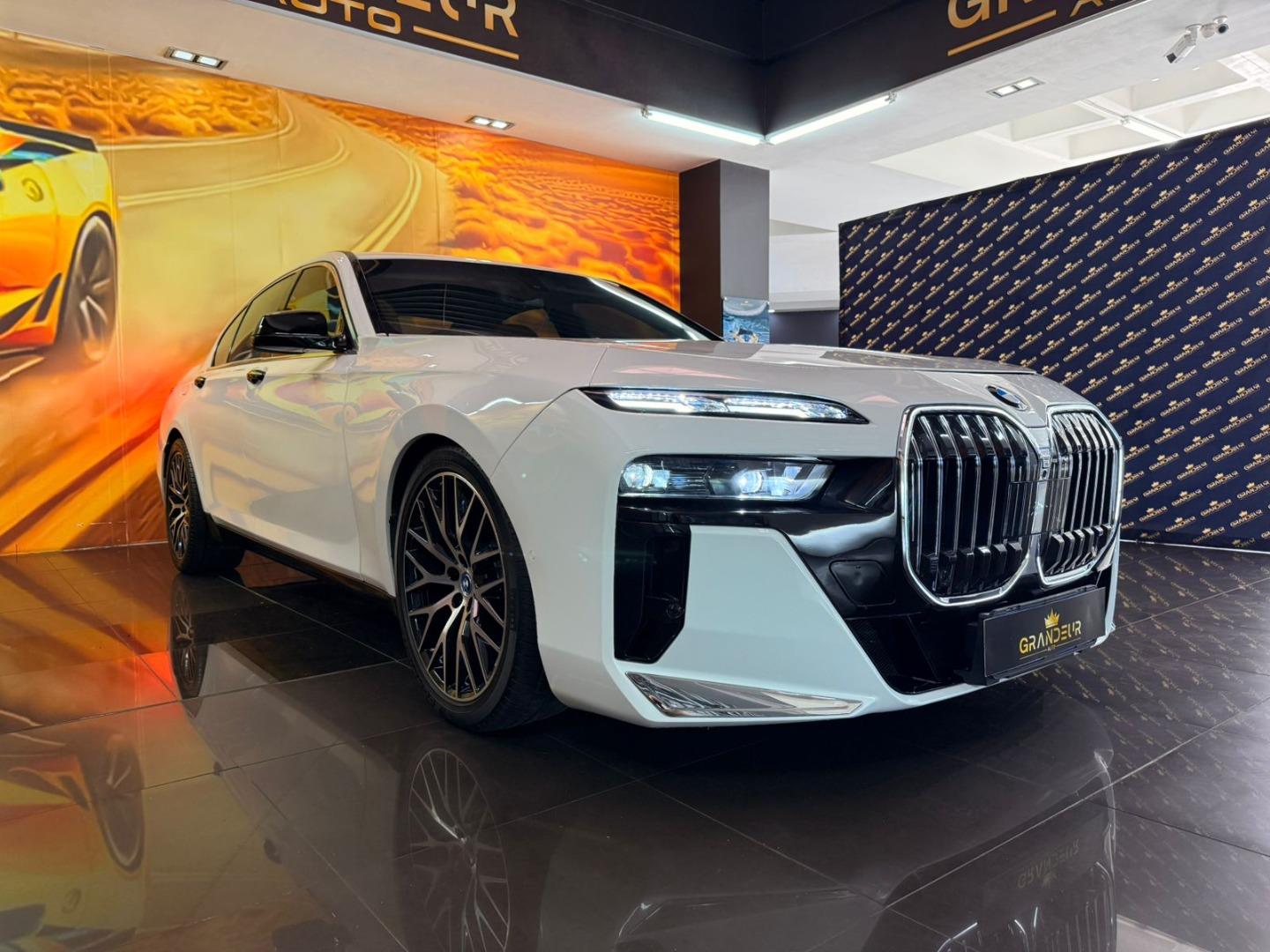 BMW 7 Series 750i Grandeur Auto