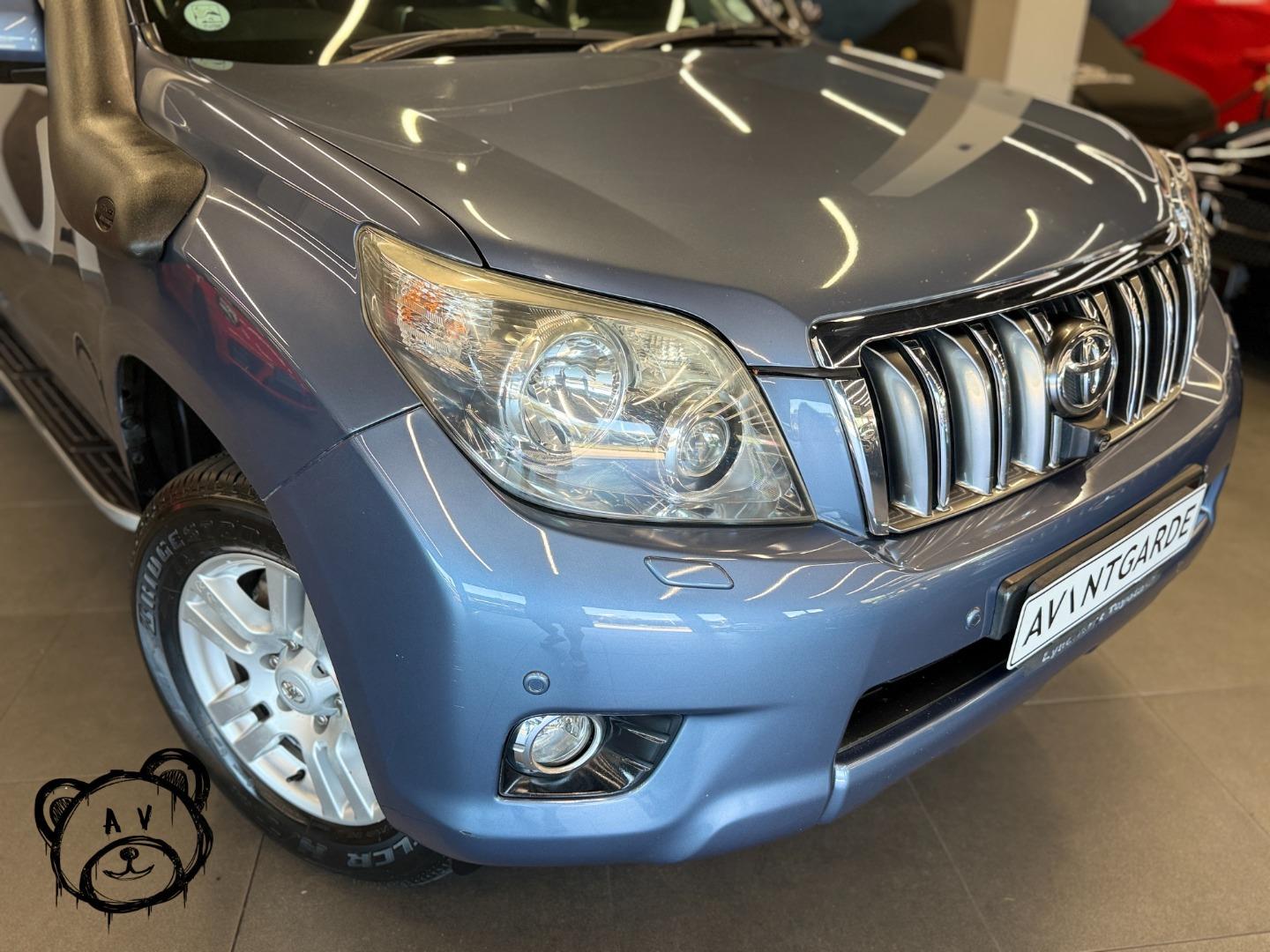 Toyota Land Cruiser Prado 4.0 VX Avantgarde