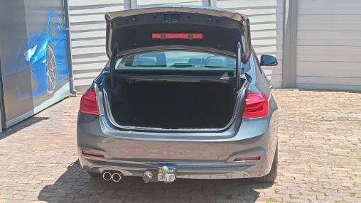 2017 BMW 3 Series 330d Auto for sale