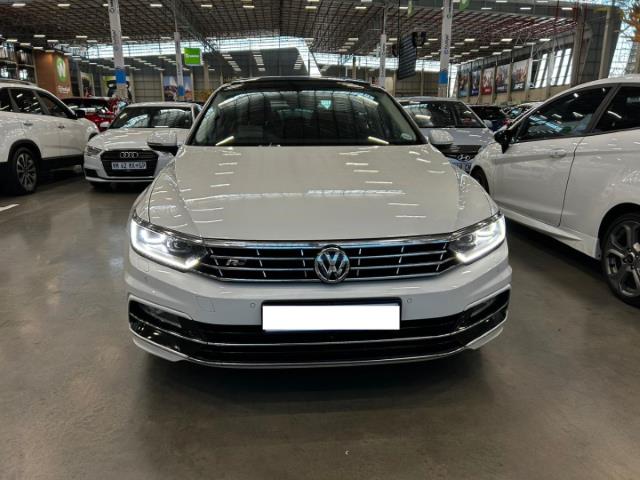 Volkswagen Passat 2.0TSI Executive R-Line Mit Mak Motors Gerrit Maritz