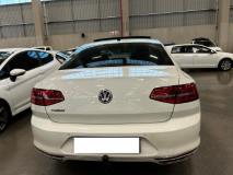 Volkswagen Passat 2.0TSI Executive R-Line Mit Mak Motors Gerrit Maritz