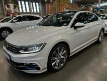 Volkswagen Passat 2.0TSI Executive R-Line Mit Mak Motors Gerrit Maritz