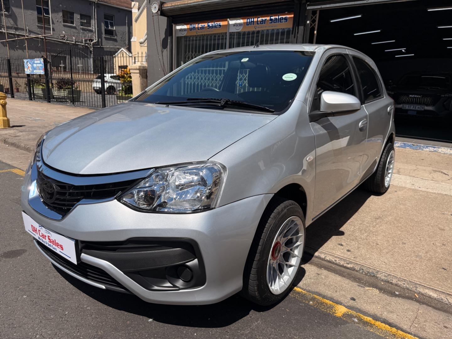 Toyota Etios hatch 1.5 Sprint DH Car Sales