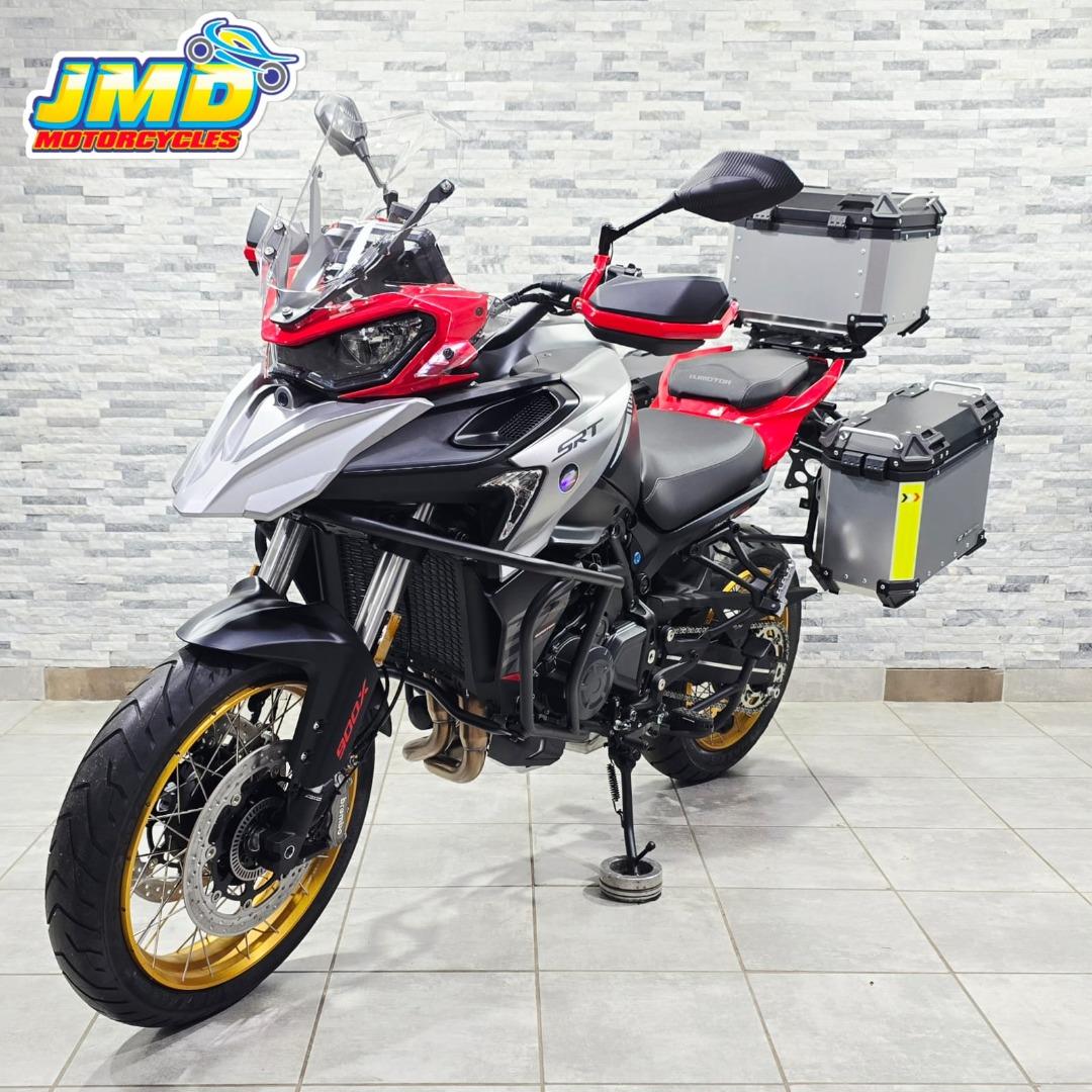 QJ Motor SRT 900 SX JMD Motorcycles