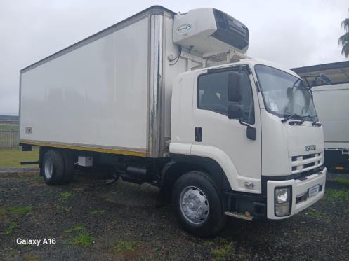 2016 Isuzu F-Series FTR850 for sale