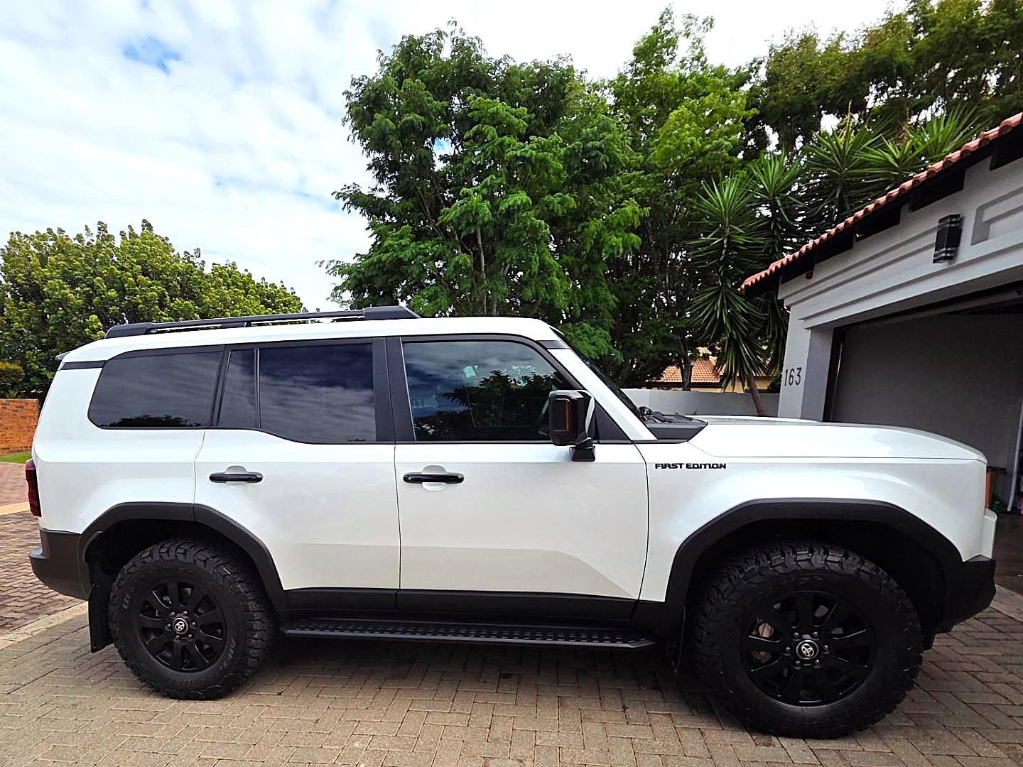 Toyota Land Cruiser Prado 2.8GD VX-R First Edition