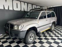 Toyota Land Cruiser 105 GX 4.2 Diesel Monaco Motors