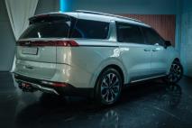 Kia Carnival 2.2CRDi SXL Mad Cars