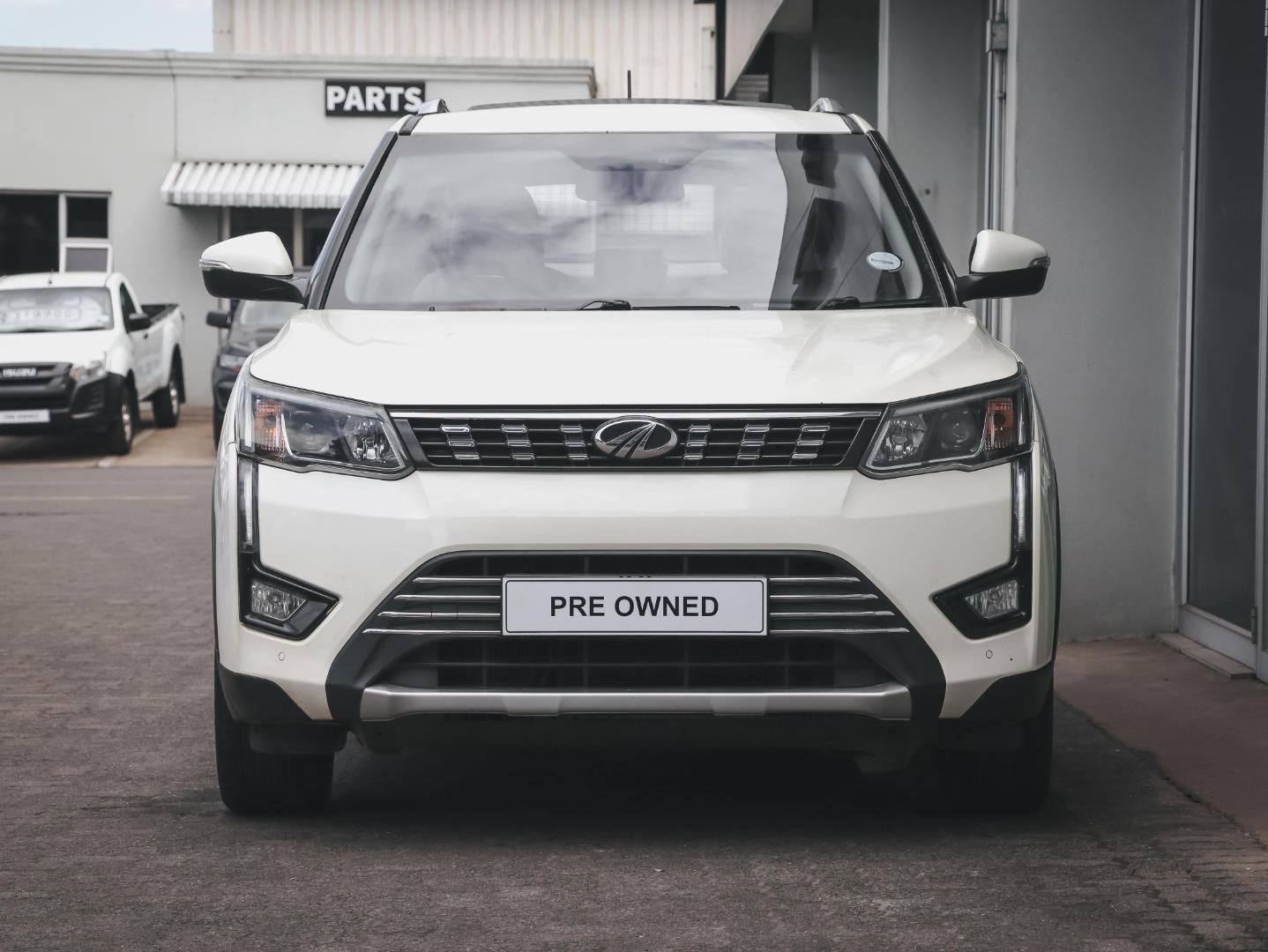 Mahindra XUV300 1.5TD W8 Isuzu Richards Bay