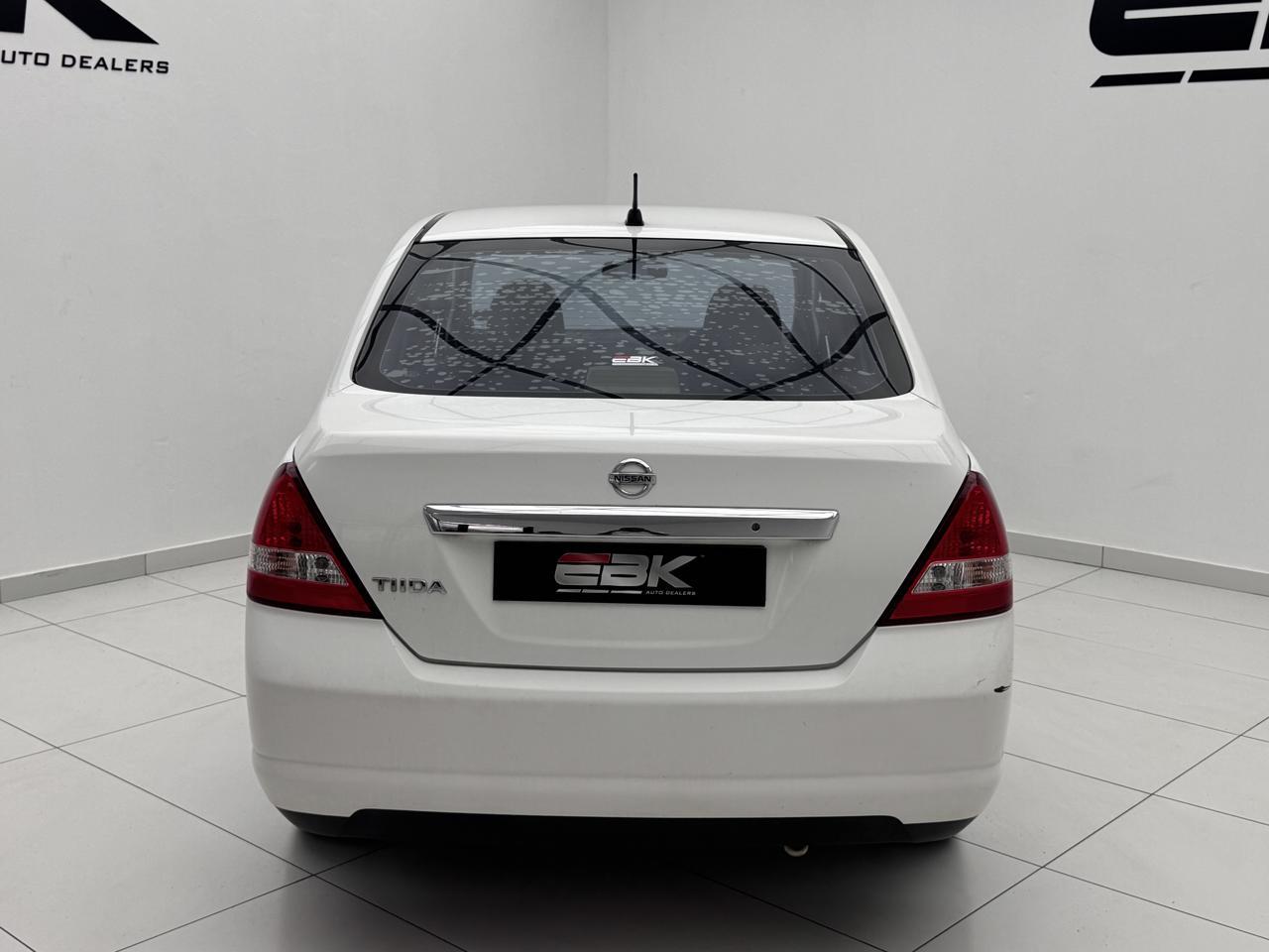 Nissan Tiida Sedan 1.6 Visia+ Ebk Auto Dealers LA Rochelle