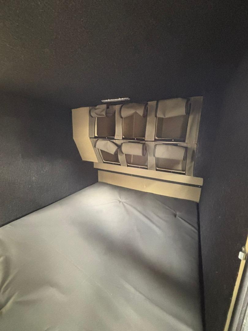 Raasblaar 4X4 Elite Auto Leisure