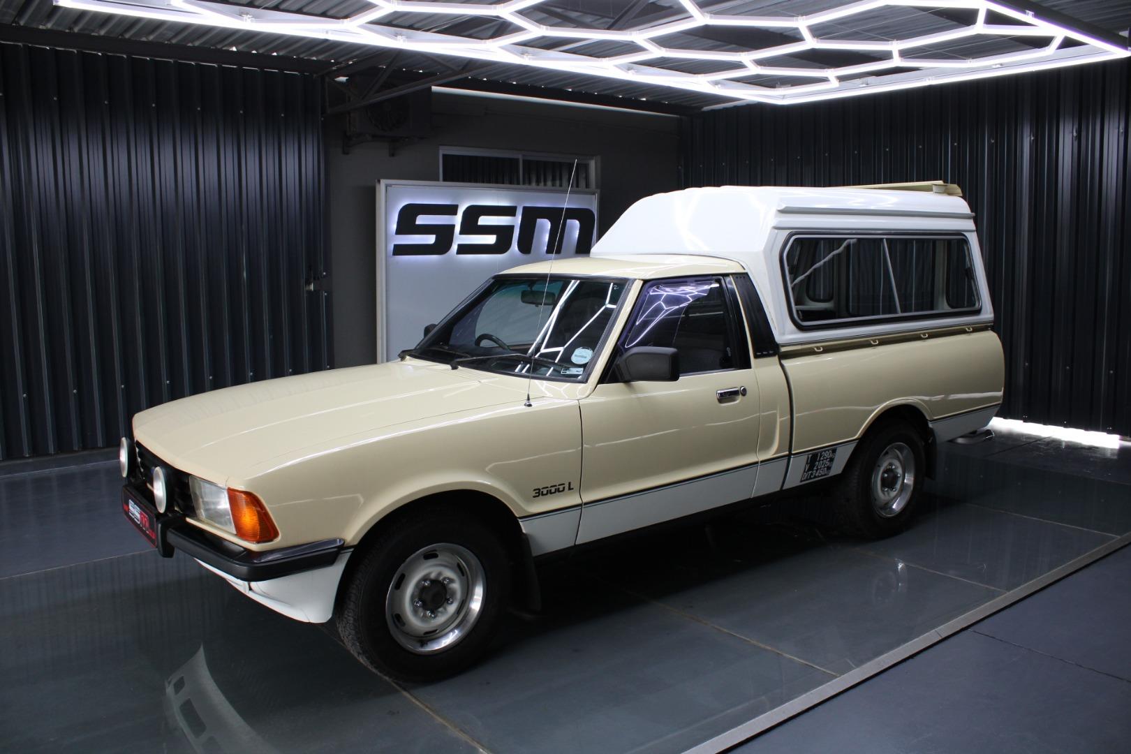 Ford Cortina 3.0 Leisure Struben Street Motors