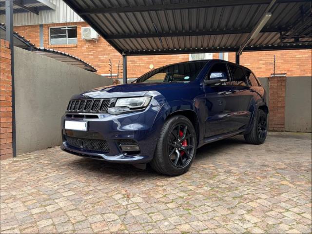 Jeep Grand Cherokee SRT