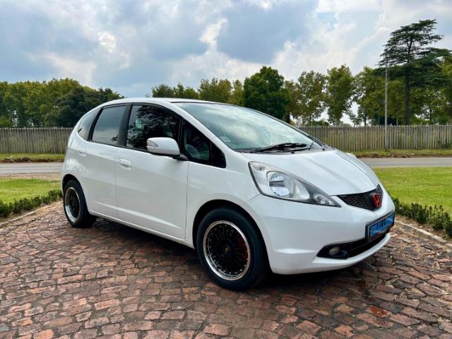 Honda Jazz 1.5 EX Auto Challenge Car Sales