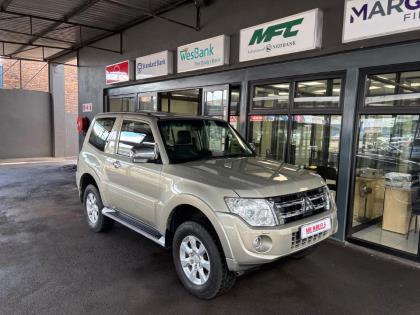 Mitsubishi Pajero 3-Door 3.2DI-D GLS Mr Wheels