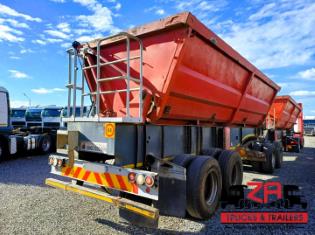 2015 ICE COLD BODIES 45 CUBE SIDE TIPPER TRAILER OCT PRICE DROP! for sale