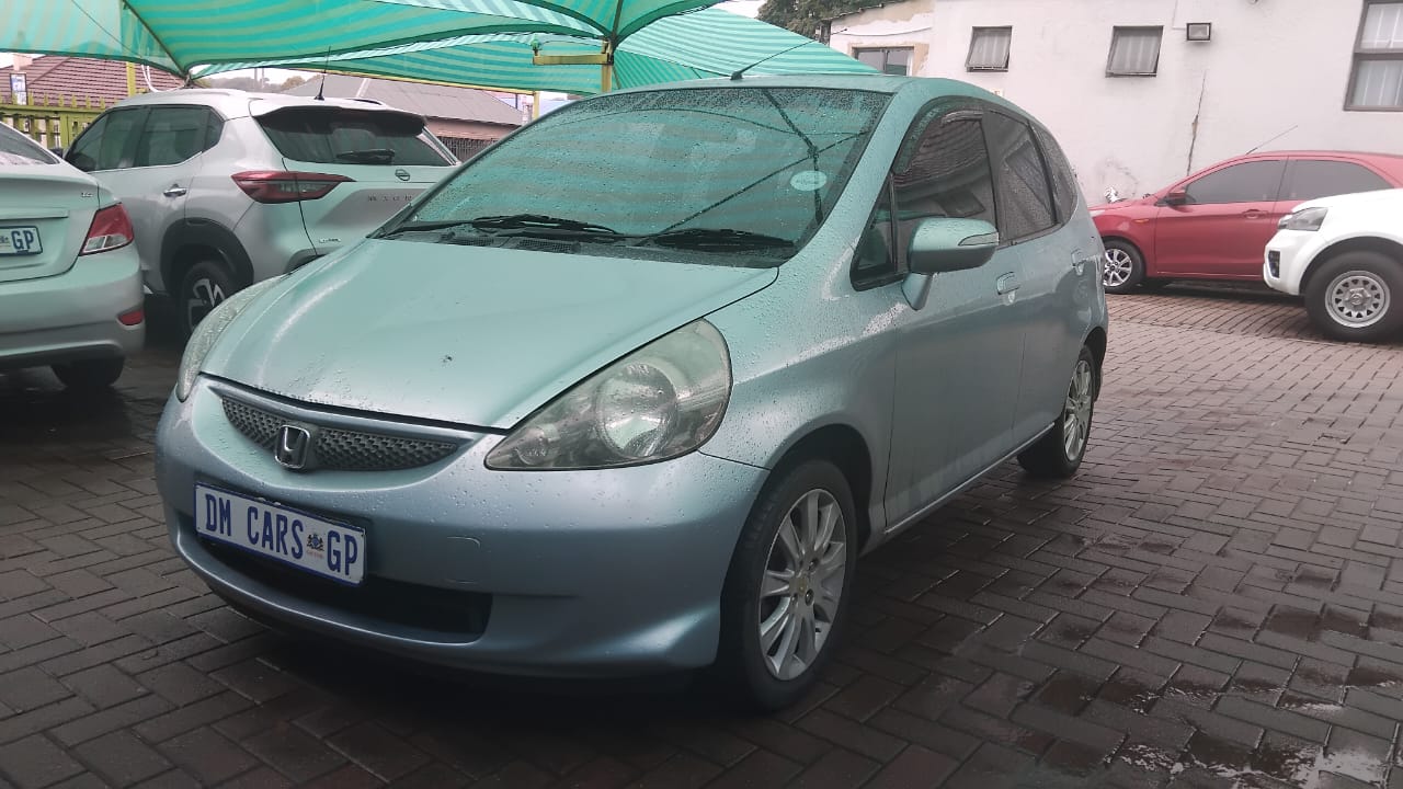 Honda Jazz 1.4 Auto Dm Cars
