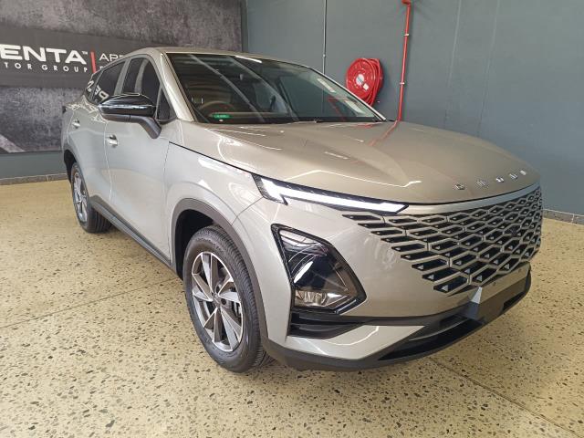 Omoda C5 1.5 Street Mahindra Montana