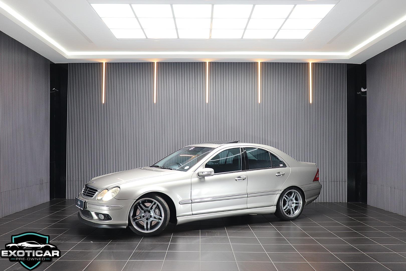 Mercedes-Benz C55 AMG (W203) ミニカー 45825644