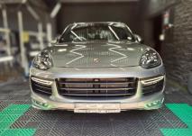 Porsche Cayenne GTS