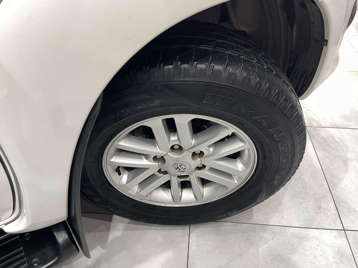 Toyota Fortuner 3.0D-4D Auto Golden Era Motors