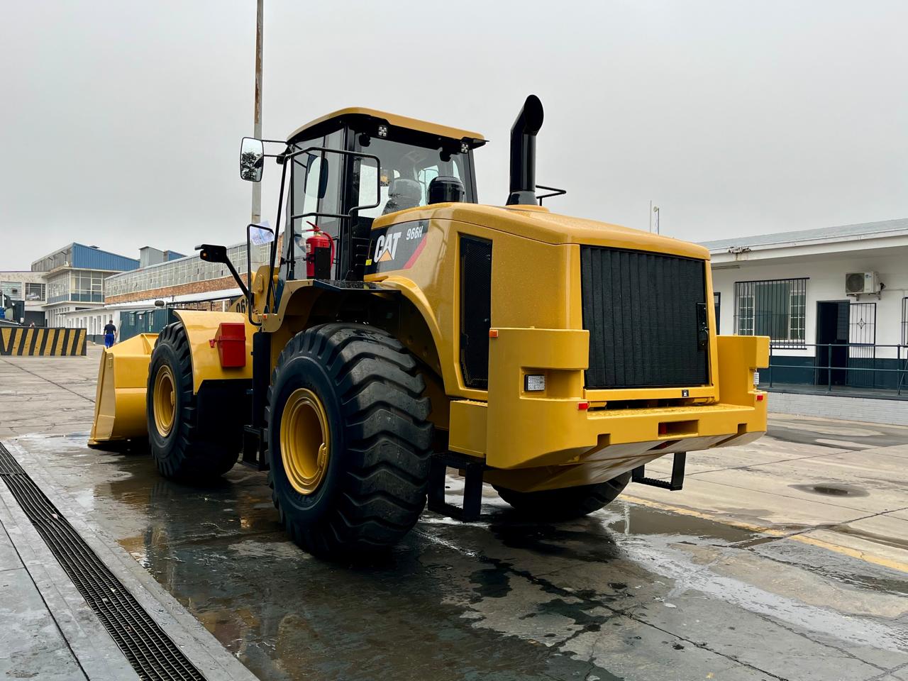 Caterpillar 966H FRONT END LOADER Blc Plant Company (Pty) Ltd