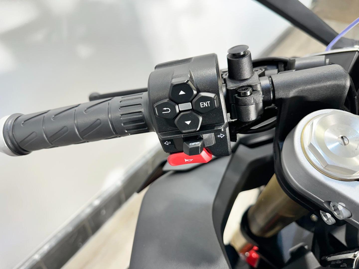 CFMOTO 450SR S BikeworldSA