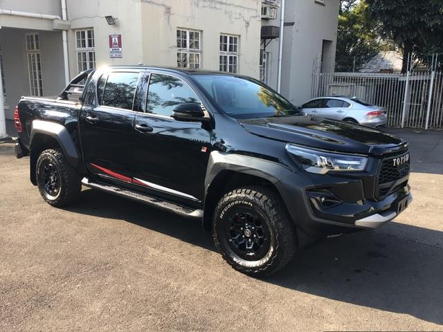 Toyota Hilux 2.8GD-6 Double Cab 4x4 GR-Sport Hoorash Auto