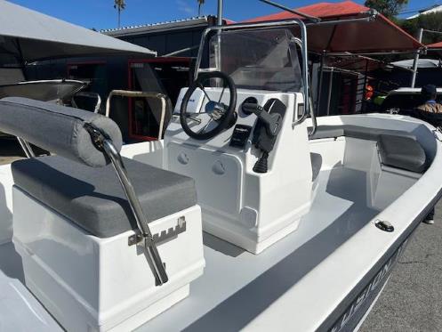 2017 FUSION 17 Centre Console & F100 Yamaha 4 stroke for sale