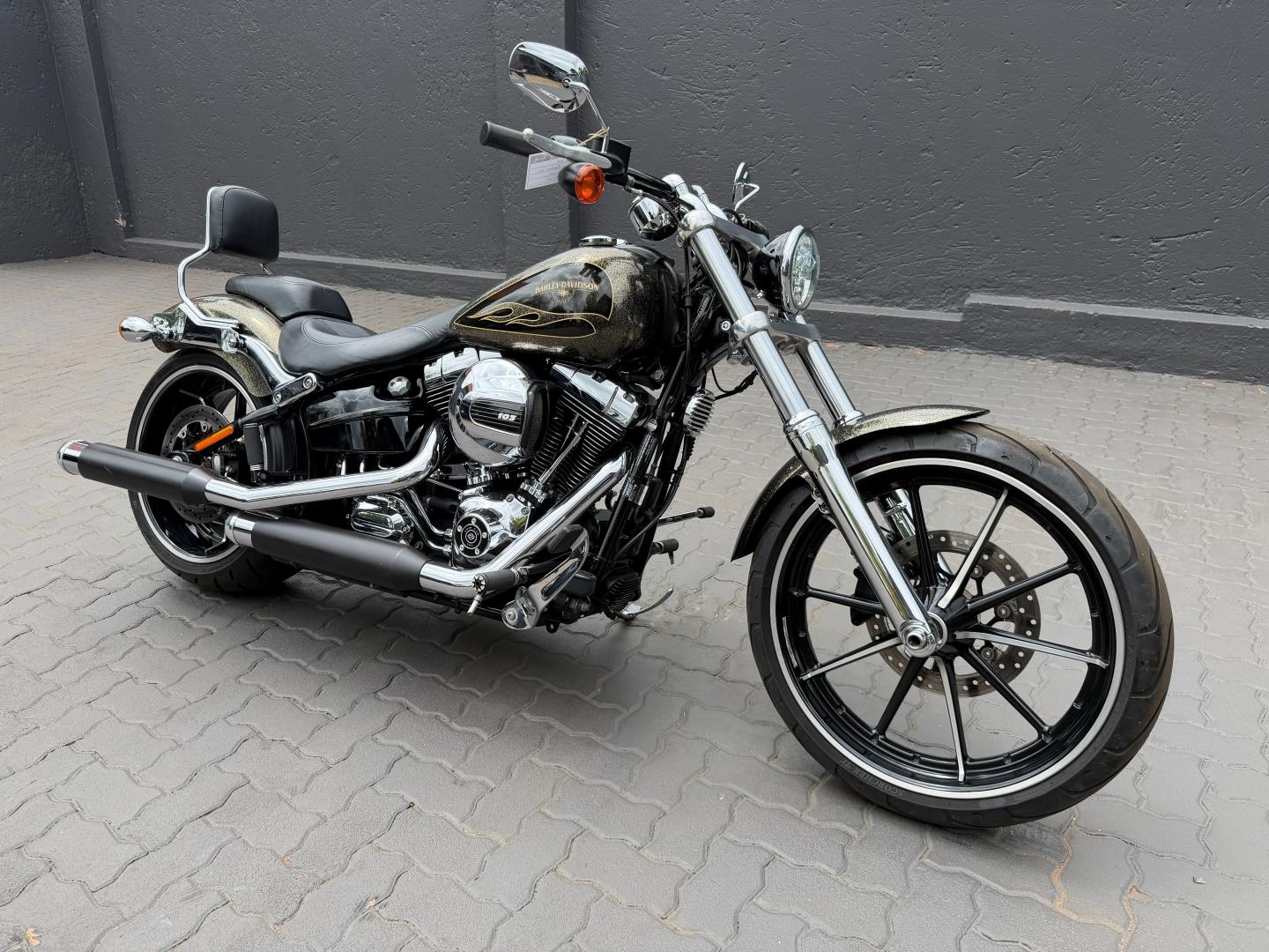Harley-Davidson Softail Breakout Eazy Rider Motorcycles