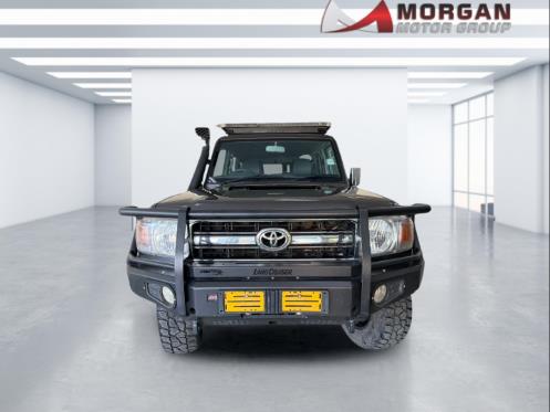 2014 Toyota Land Cruiser 76 4.5D-4D LX V8 Station Wagon for sale