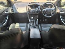 Ford Focus ST 3 Auto Retailers