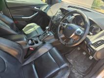 Ford Focus ST 3 Auto Retailers