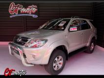 Toyota Fortuner V6 4.0 4x4 Cit Moto