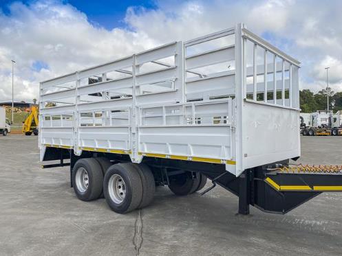 2018 TFM Cattle Drawbar Double Axle Trailer   &  Volkswagen 24-250 Cattle Truck  for sale