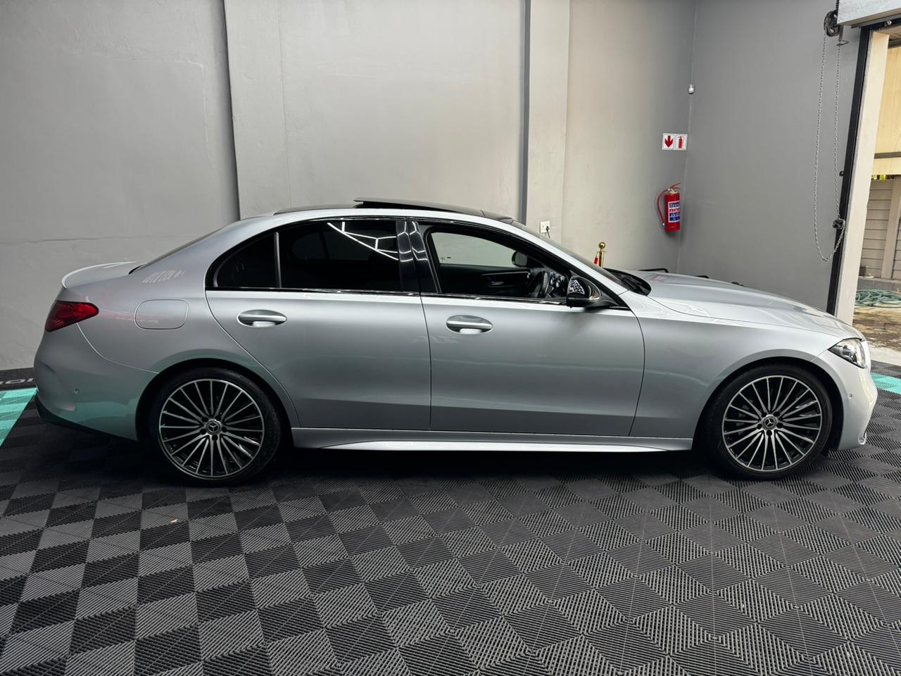 Mercedes-Benz C-Class C220d AMG Line LDC Auto