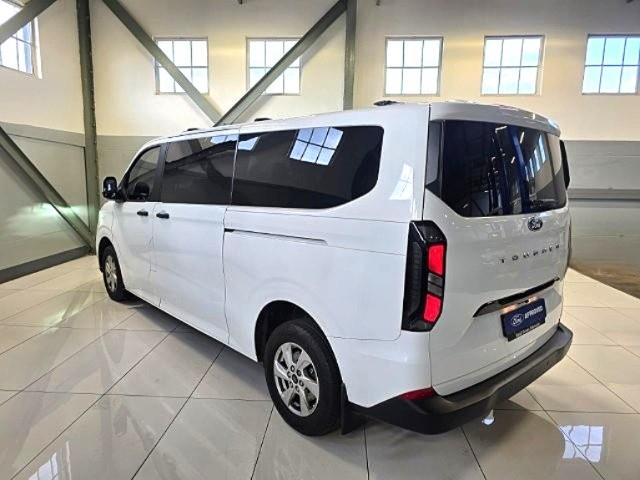 Ford Tourneo Custom 2.0SiT Trend LWB Basil Green Ford
